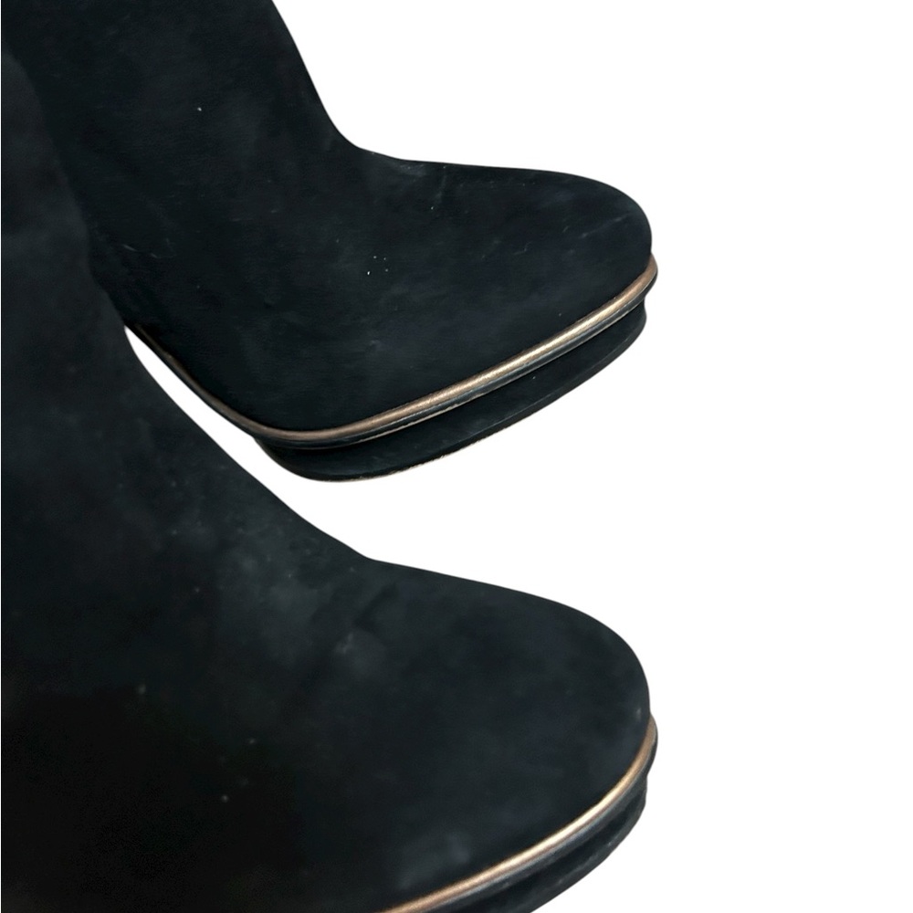 BCBGMaxAzria Elegant Black Suede Heeled Boots Trimmed with Gold Great Preowned - Picture 10 of 14